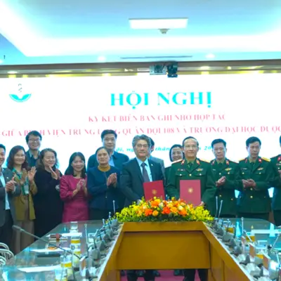 LỄ KÝ BIÊN BẢN GHI NHỚ HỢP TÁC GIỮA TRƯỜNG ĐẠI HỌC DƯỢC HÀ NỘI VÀ BỆNH VIỆN TRUNG ƯƠNG QUÂN ĐỘI 108